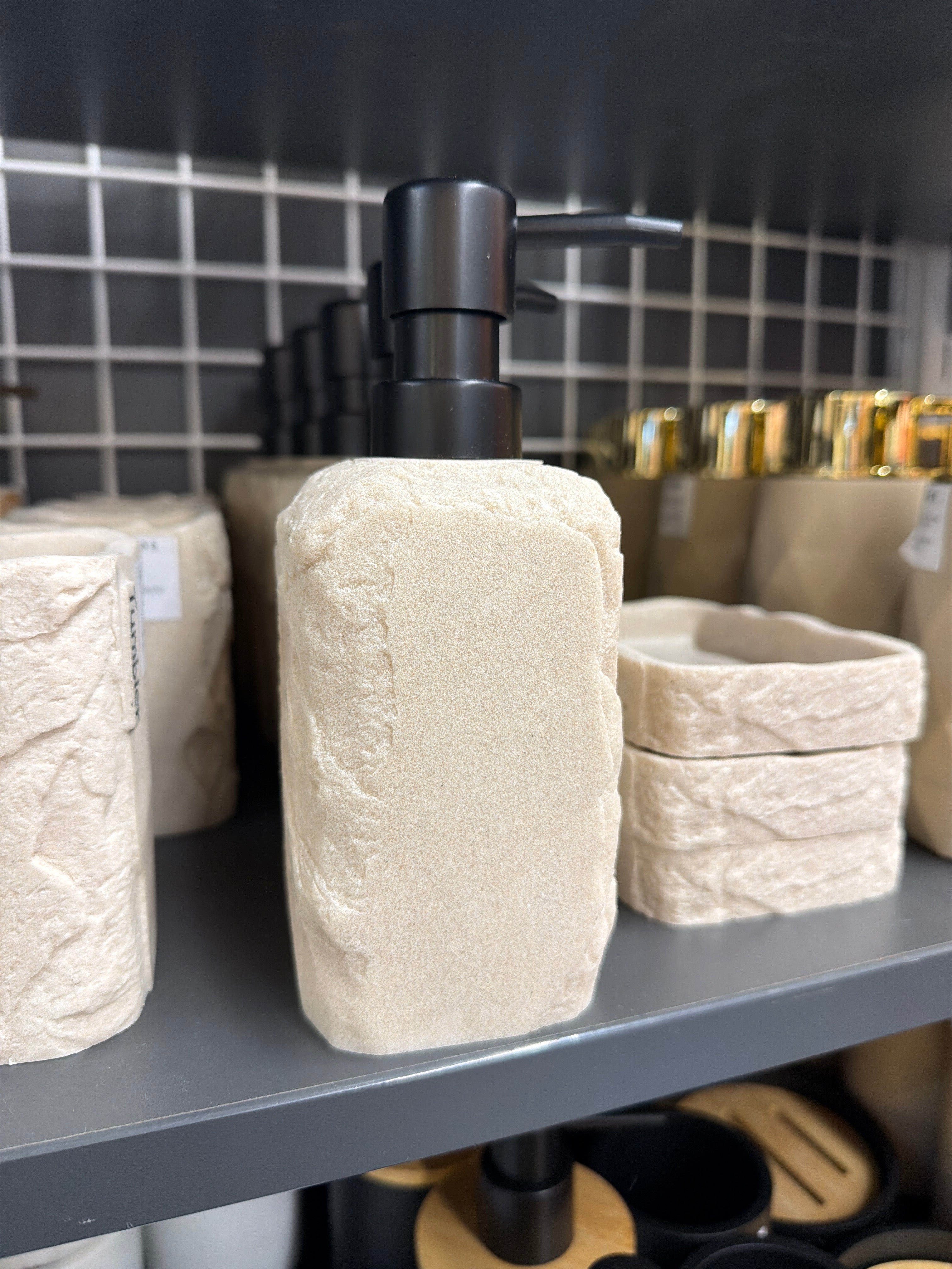 Distributeur de savoir reliefs pierre Beige