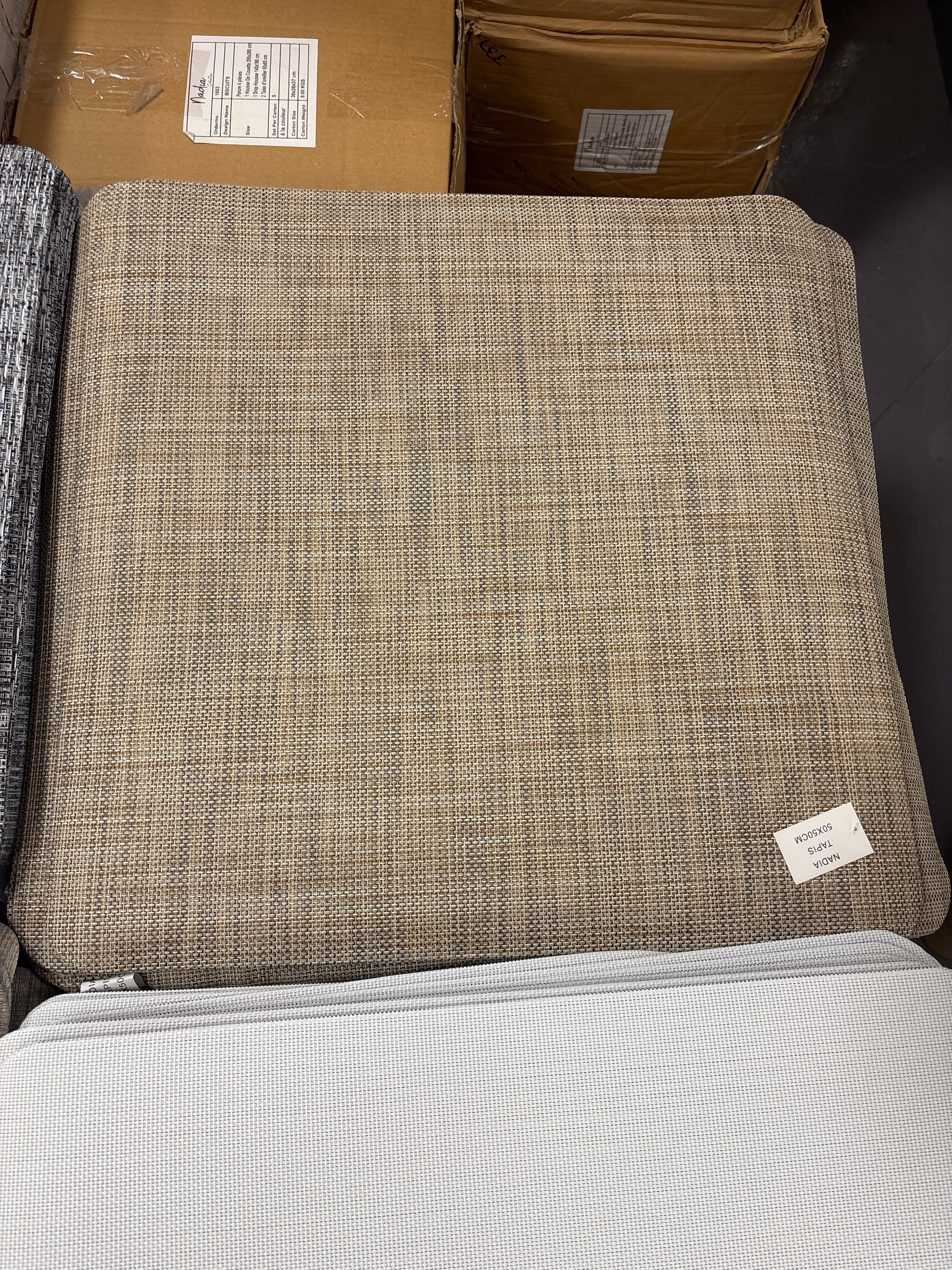 Tapis plastique 50x50cm