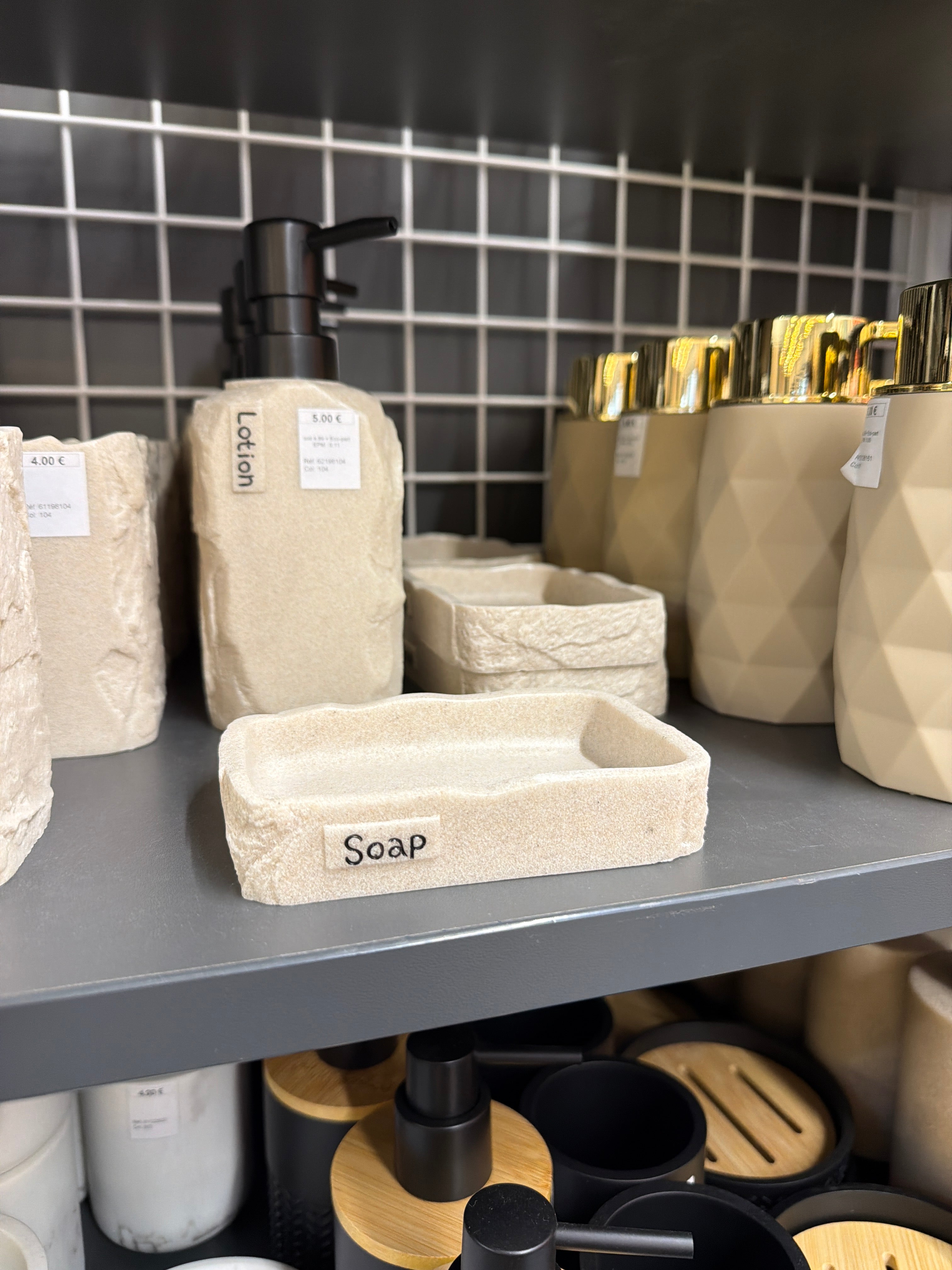 Porte-savon en reliefs pierre beige