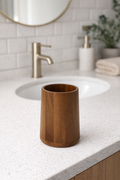 Gobelet de salle de bain en bois