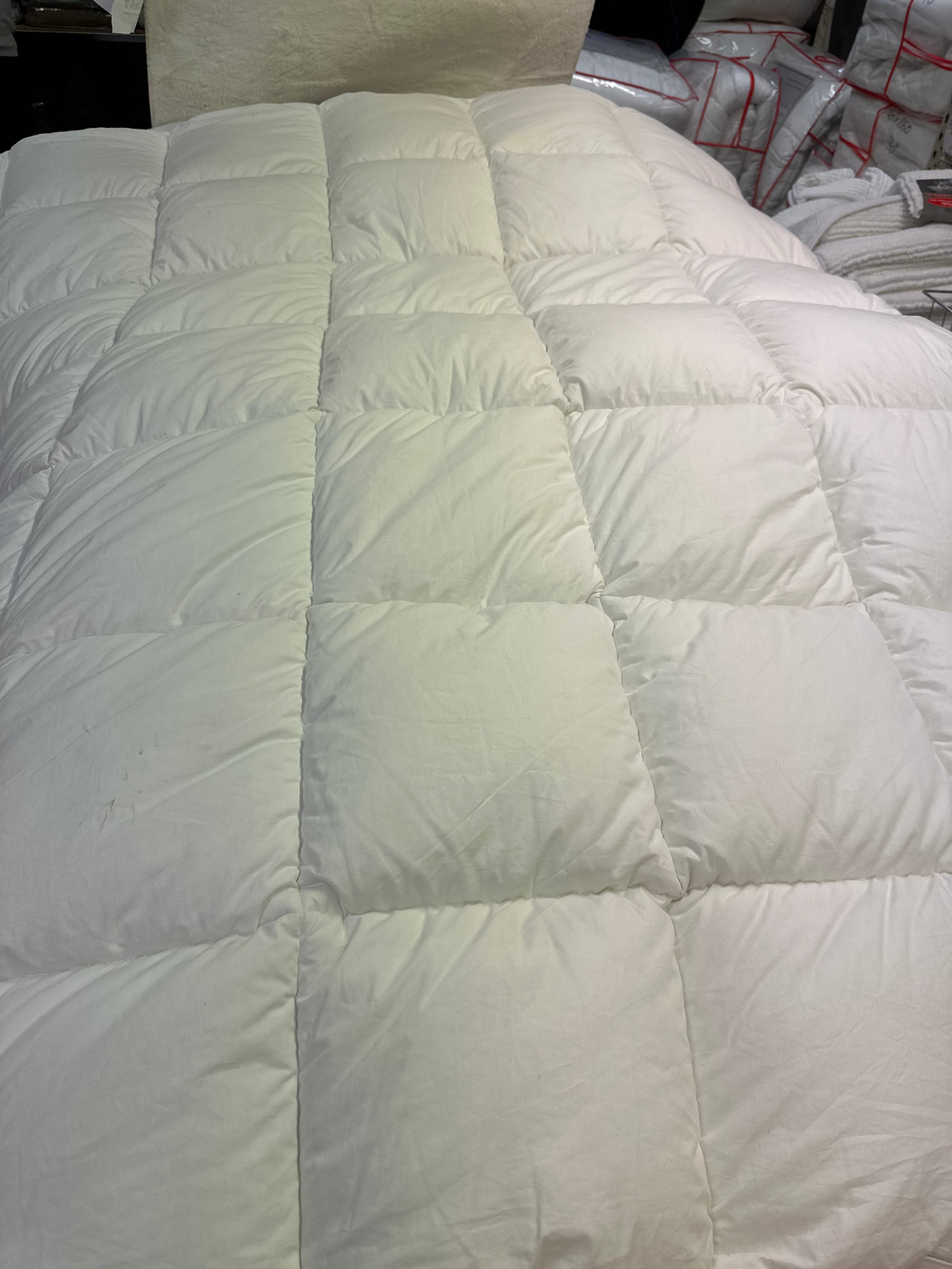 Couette 200x200 sensation duvet