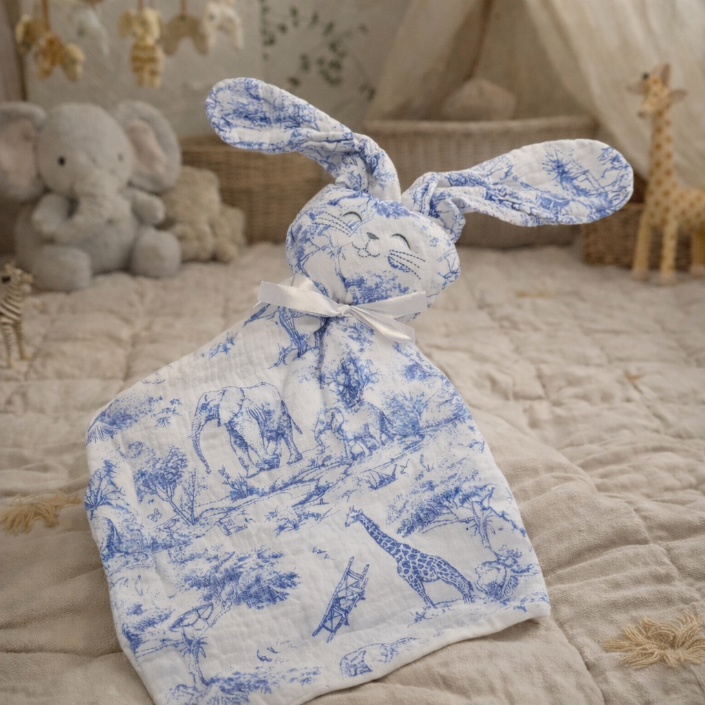 Doudou Lapin Imprimé inspiration Toile de Jouy Bleu