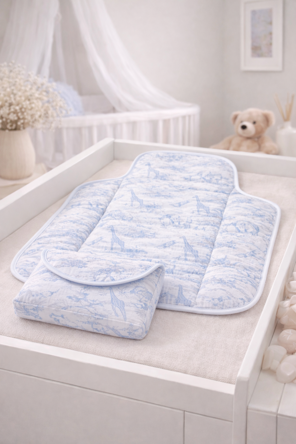 Tapis à langer imperméable Bleu inspiration toile de Jouy