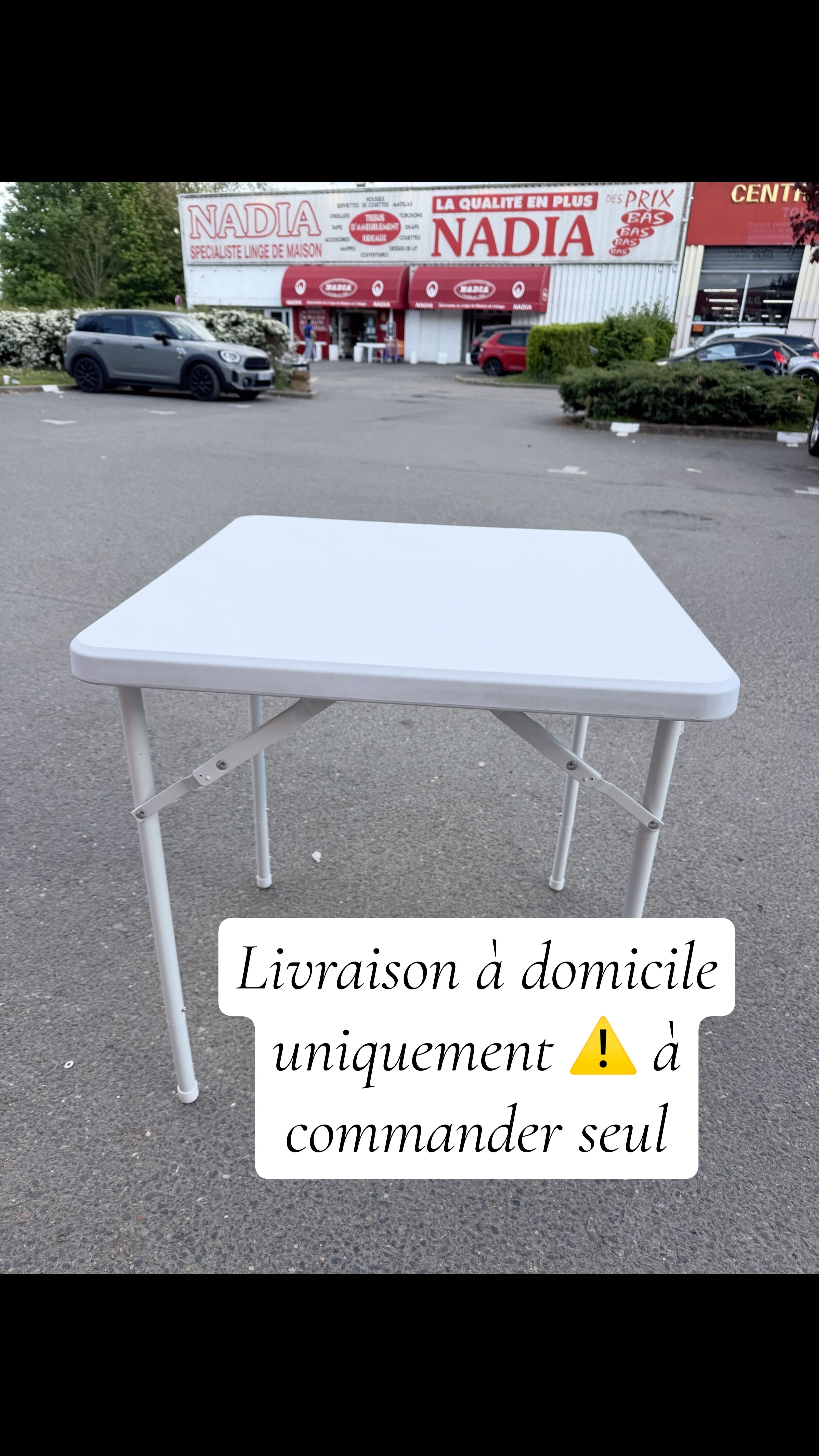Table Carrée 70cm