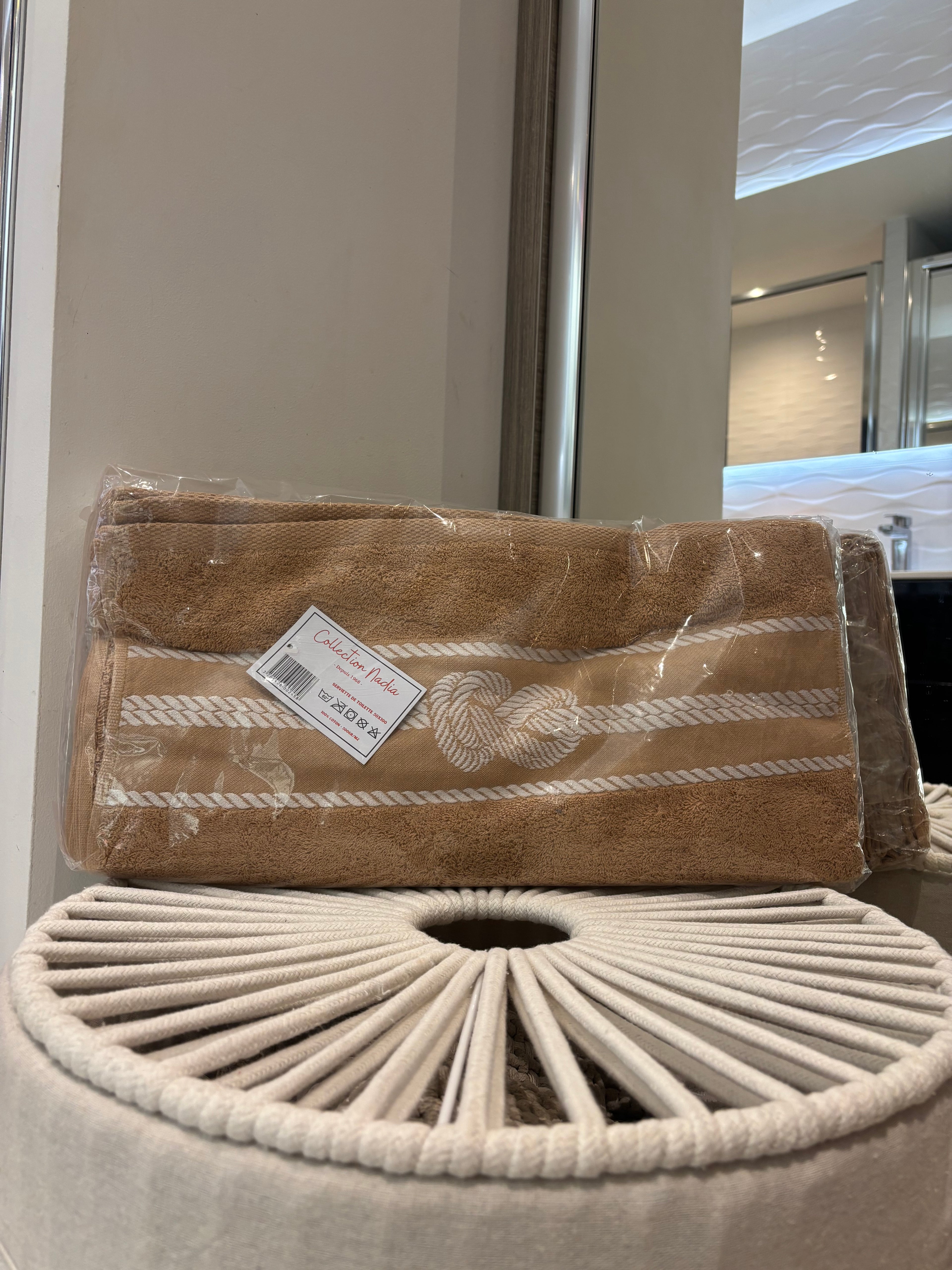 Ensemble complet de 26 pièces Beige - 6 serviettes de toilette + 20 gants Corde Marinier Marron