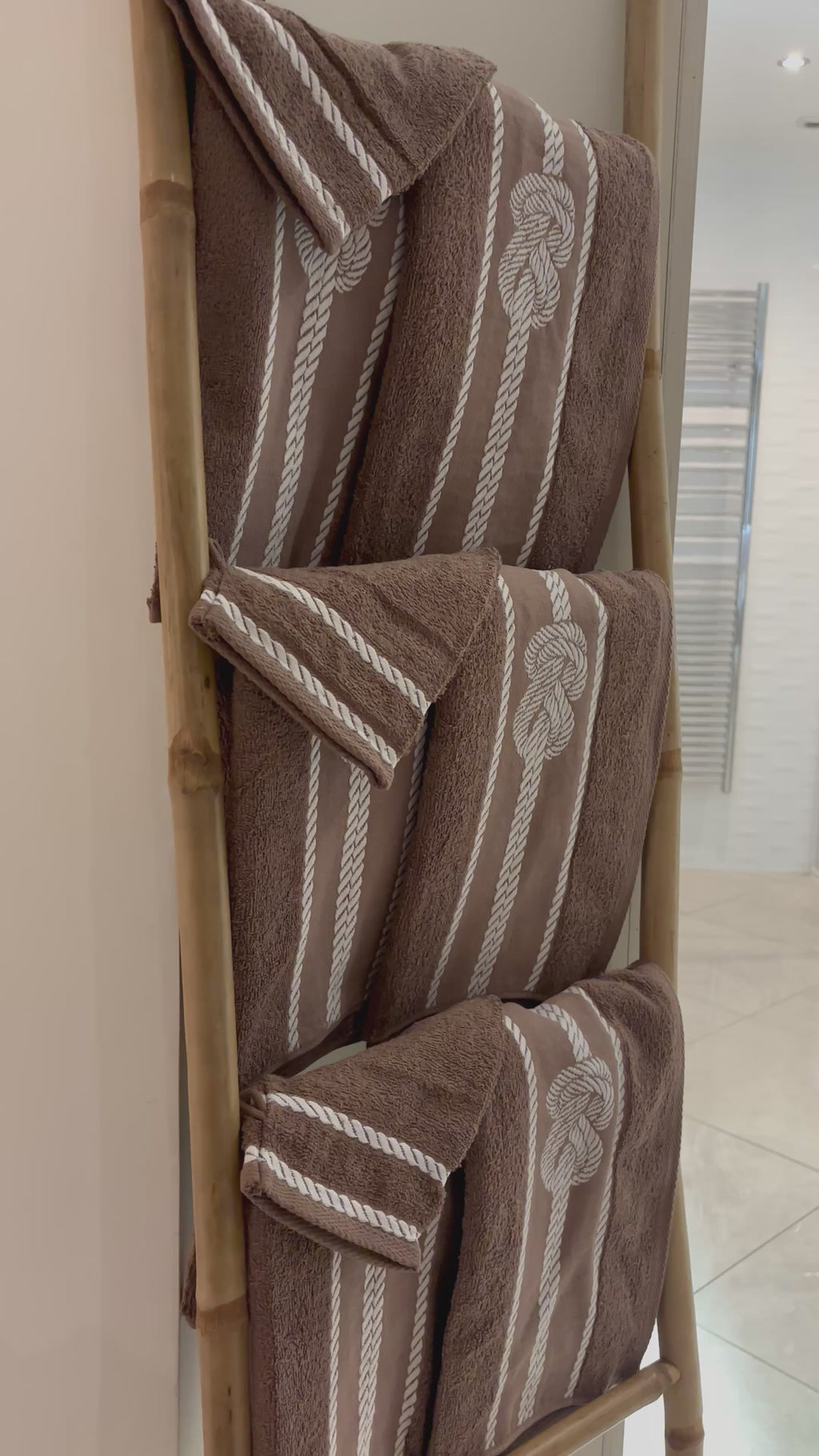 Ensemble complet de 26 pièces Marron - 6 serviettes de toilette + 20 gants - 100% Coton